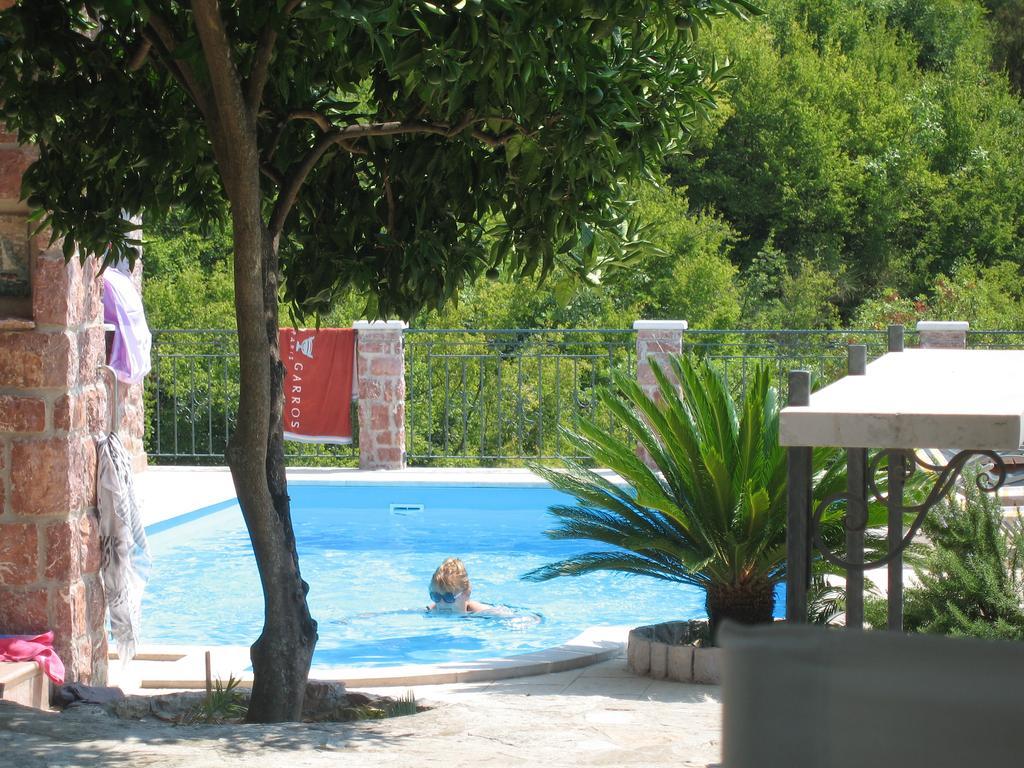Apartments Villa Cucuk Budva Exterior foto